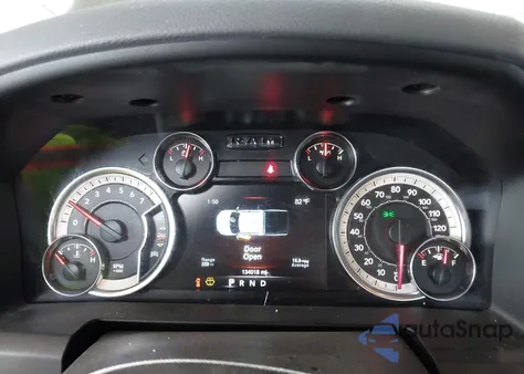 2019 Ram 1500 Classic Big Horn 4X2 6'4 Box z USA, uszkodzony, nr VIN 1C6RR6TT8KS712163